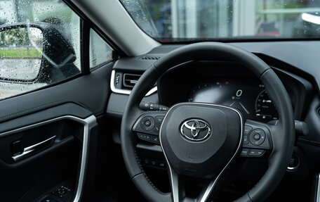 Toyota RAV4, 2025 год, 4 690 000 рублей, 33 фотография