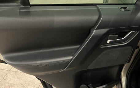 Land Rover Freelander II рестайлинг 2, 2013 год, 1 399 000 рублей, 13 фотография