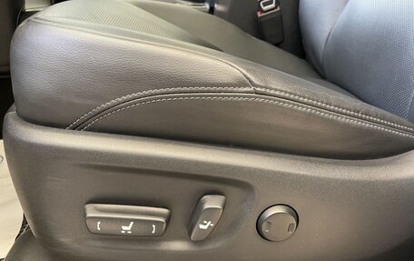 Toyota Land Cruiser Prado 150 рестайлинг 2, 2020 год, 6 900 000 рублей, 18 фотография