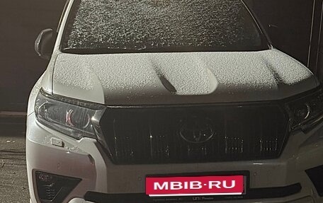 Toyota Land Cruiser Prado 150 рестайлинг 2, 2020 год, 6 900 000 рублей, 21 фотография