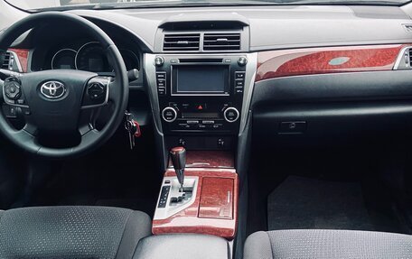 Toyota Camry, 2013 год, 1 350 000 рублей, 18 фотография