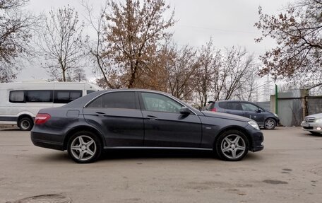 Mercedes-Benz E-Класс, 2010 год, 1 150 000 рублей, 3 фотография