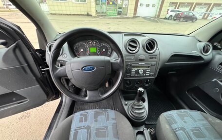 Ford Fiesta, 2007 год, 255 000 рублей, 11 фотография