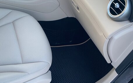 Mercedes-Benz GLC, 2019 год, 4 100 000 рублей, 14 фотография