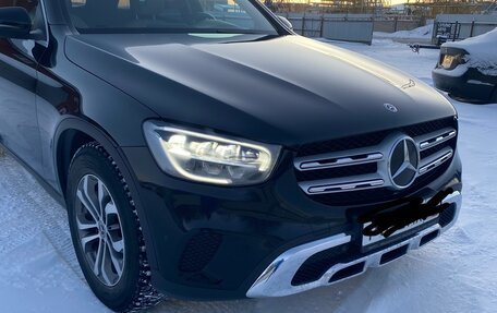 Mercedes-Benz GLC, 2019 год, 4 100 000 рублей, 31 фотография