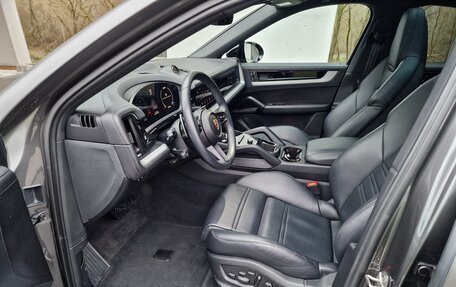 Porsche Cayenne III, 2023 год, 16 000 000 рублей, 14 фотография