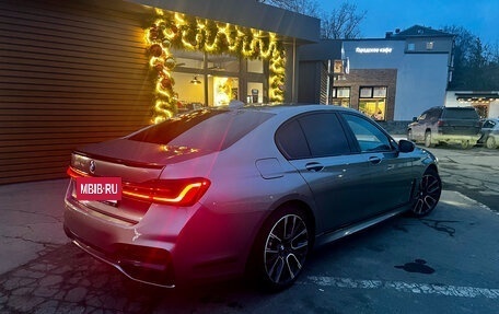 BMW 7 серия, 2019 год, 6 500 000 рублей, 9 фотография