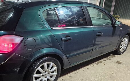 Opel Astra H, 2004 год, 280 000 рублей, 3 фотография