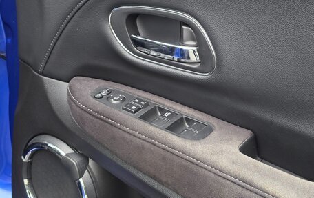 Honda Vezel, 2020 год, 2 350 000 рублей, 9 фотография