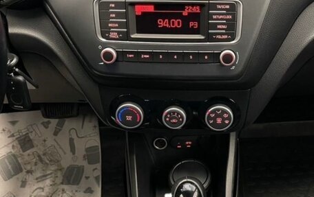 KIA Rio III рестайлинг, 2015 год, 1 090 000 рублей, 7 фотография