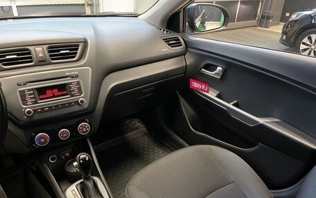 KIA Rio III рестайлинг, 2015 год, 1 090 000 рублей, 9 фотография