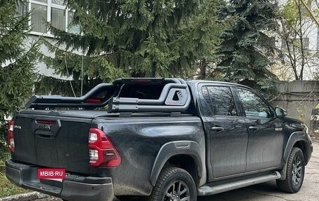 Toyota Hilux VIII, 2021 год, 8 600 000 рублей, 3 фотография