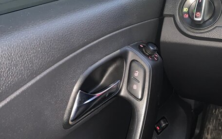 Volkswagen Polo VI (EU Market), 2012 год, 780 000 рублей, 10 фотография