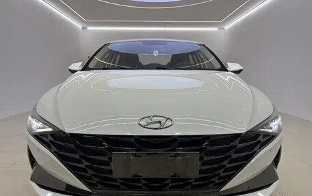 Hyundai Elantra, 2022 год, 1 500 000 рублей, 10 фотография