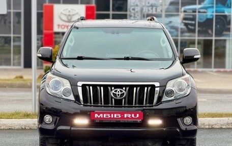 Toyota Land Cruiser Prado 150 рестайлинг 2, 2013 год, 2 650 000 рублей, 2 фотография