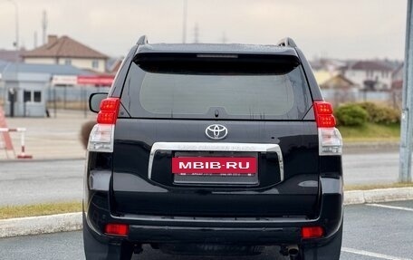 Toyota Land Cruiser Prado 150 рестайлинг 2, 2013 год, 2 650 000 рублей, 7 фотография