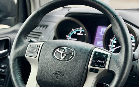 Toyota Land Cruiser Prado 150 рестайлинг 2, 2013 год, 2 650 000 рублей, 23 фотография