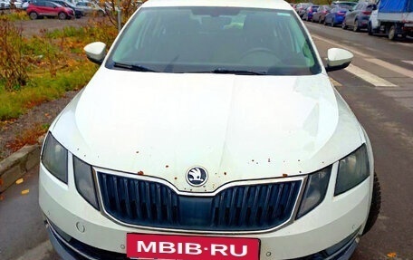 Skoda Octavia, 2018 год, 650 000 рублей, 3 фотография