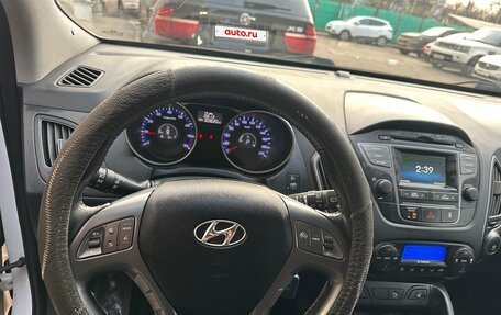 Hyundai ix35 I рестайлинг, 2013 год, 1 400 000 рублей, 9 фотография