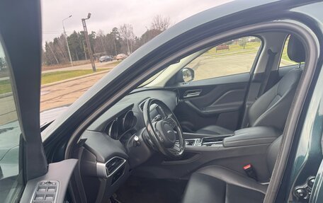 Jaguar F-Pace, 2017 год, 2 770 000 рублей, 7 фотография