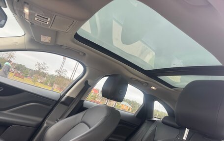 Jaguar F-Pace, 2017 год, 2 770 000 рублей, 13 фотография