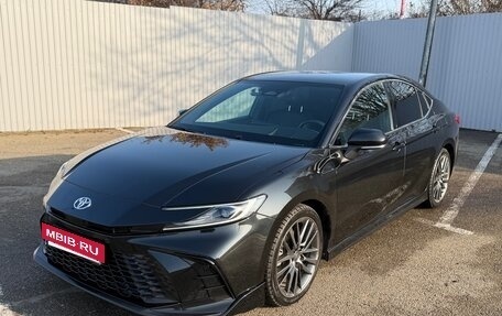 Toyota Camry, 2024 год, 3 799 000 рублей, 3 фотография