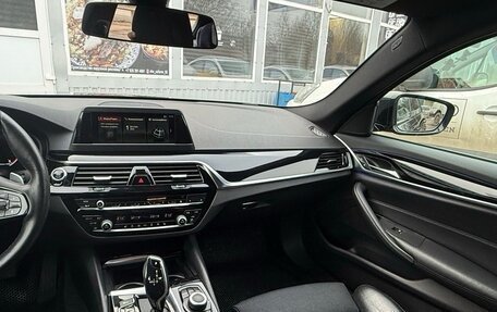 BMW 5 серия, 2018 год, 2 399 000 рублей, 1 фотография