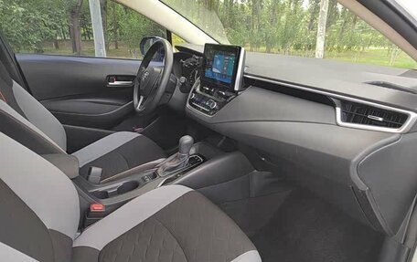 Toyota Corolla, 2022 год, 1 650 000 рублей, 10 фотография