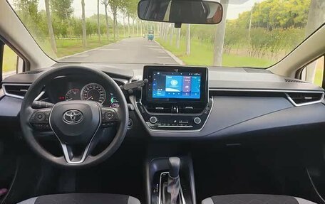 Toyota Corolla, 2022 год, 1 650 000 рублей, 9 фотография