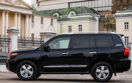 Toyota Land Cruiser 200, 2014 год, 4 500 000 рублей, 4 фотография