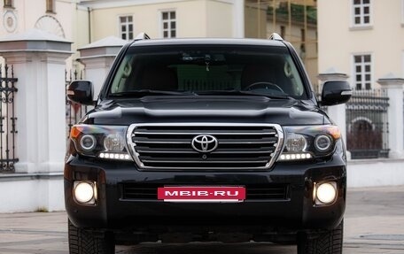 Toyota Land Cruiser 200, 2014 год, 4 500 000 рублей, 2 фотография