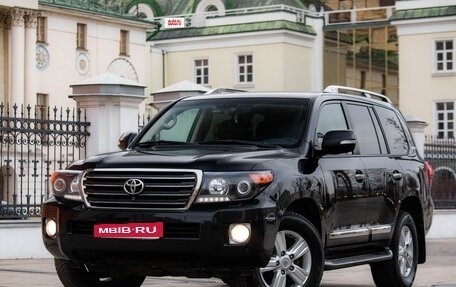 Toyota Land Cruiser 200, 2014 год, 4 500 000 рублей, 3 фотография