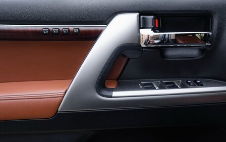 Toyota Land Cruiser 200, 2014 год, 4 500 000 рублей, 12 фотография