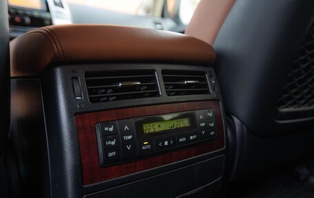 Toyota Land Cruiser 200, 2014 год, 4 500 000 рублей, 25 фотография