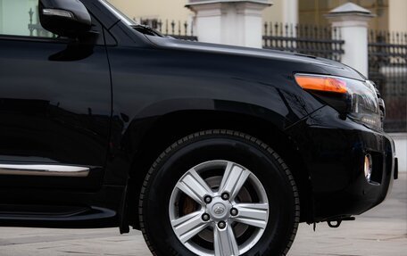 Toyota Land Cruiser 200, 2014 год, 4 500 000 рублей, 27 фотография