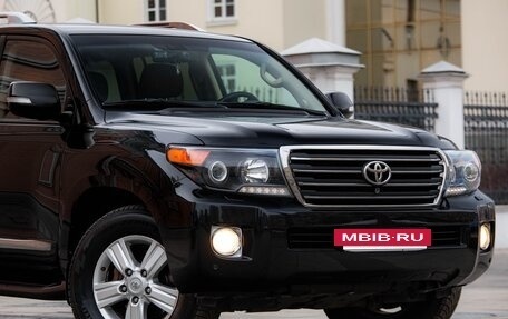 Toyota Land Cruiser 200, 2014 год, 4 500 000 рублей, 32 фотография