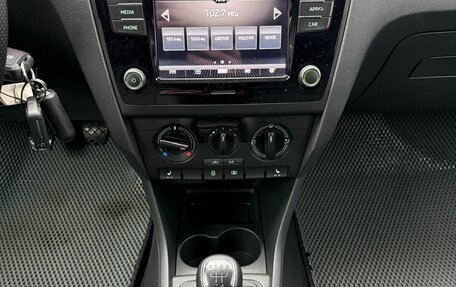 Skoda Rapid I, 2018 год, 1 350 000 рублей, 26 фотография