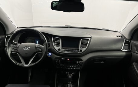 Hyundai Tucson III, 2017 год, 1 999 000 рублей, 10 фотография