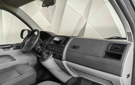 Volkswagen Caravelle T5, 2012 год, 1 398 000 рублей, 12 фотография