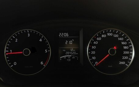 Volkswagen Caravelle T5, 2012 год, 1 398 000 рублей, 17 фотография