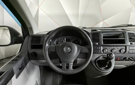 Volkswagen Caravelle T5, 2012 год, 1 398 000 рублей, 19 фотография