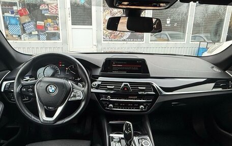 BMW 5 серия, 2018 год, 2 399 000 рублей, 4 фотография