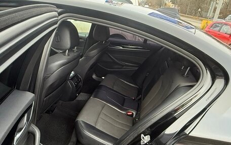 BMW 5 серия, 2018 год, 2 399 000 рублей, 8 фотография