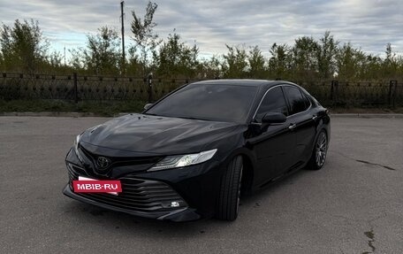 Toyota Camry, 2018 год, 3 300 000 рублей, 5 фотография