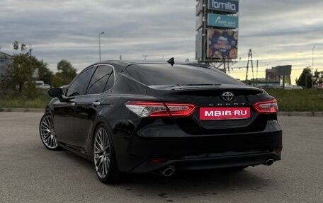 Toyota Camry, 2018 год, 3 300 000 рублей, 3 фотография