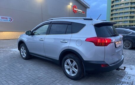 Toyota RAV4, 2014 год, 2 050 000 рублей, 9 фотография