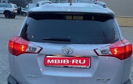 Toyota RAV4, 2014 год, 2 050 000 рублей, 4 фотография