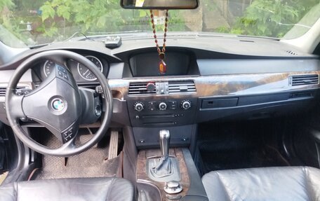 BMW 5 серия, 2003 год, 1 100 000 рублей, 3 фотография