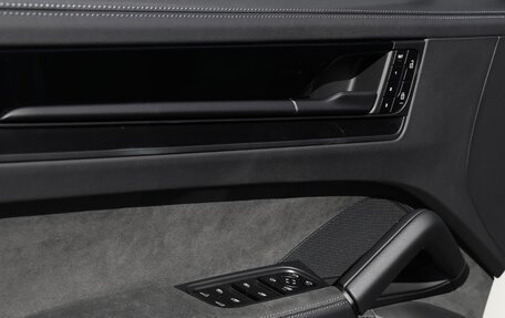 Porsche Cayenne III, 2025 год, 20 500 000 рублей, 17 фотография