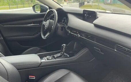 Mazda 3, 2021 год, 2 050 000 рублей, 9 фотография